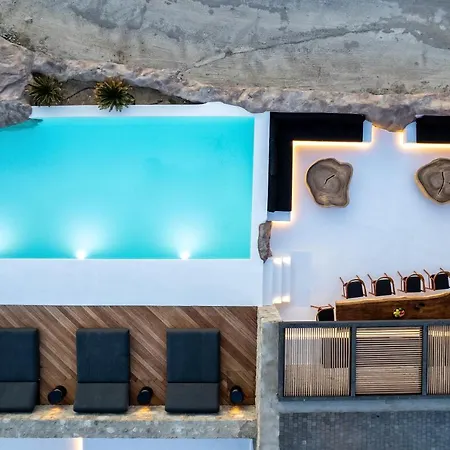 Villa Black Villa- Cave Heated Pool