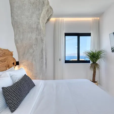 Black Villa- Cave Heated Pool * Mykonos Town