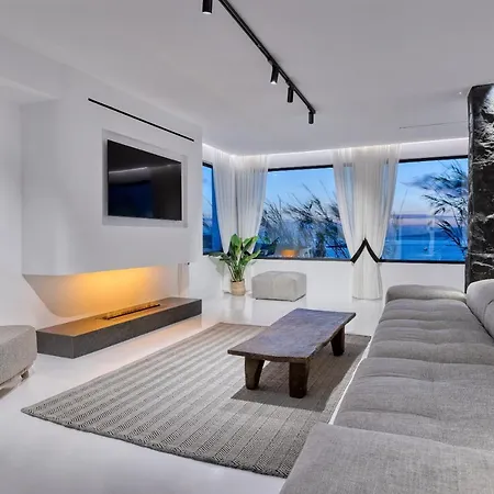 Black Villa- Cave Heated Pool * Mykonos Town